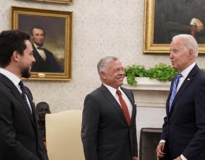 خلال لقاء الرئيس الأمريكي جو بايدن بملك الأردن اليوم في البيت الأبيض  ، الصورة نقلا ع ن موقع الملك عبدالله على تويتر  