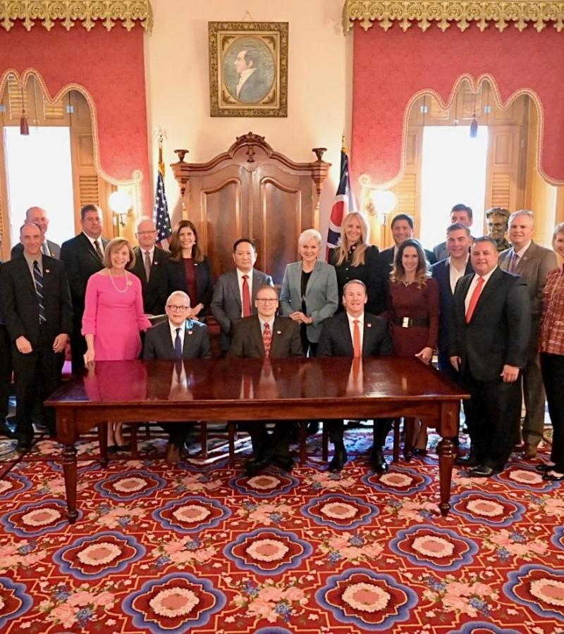 Photo of state and local leadership with Honda and LG Energy Solution taken on October 11, 2022, in the same location as the 1977 photo below. 