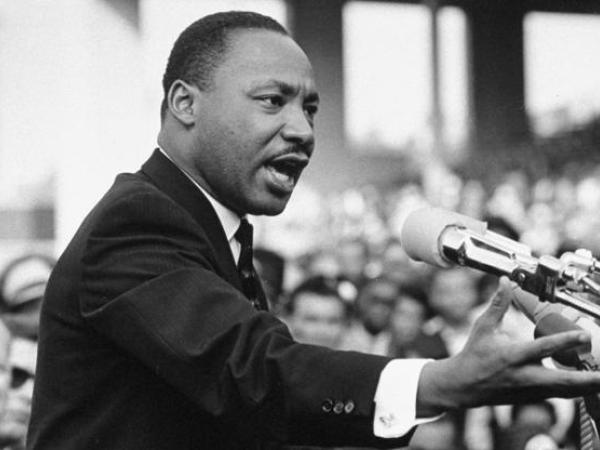 مارتن لوثر كينج Martin Luther King Jr مارتن لوثر كينج Martin Luther King Jr