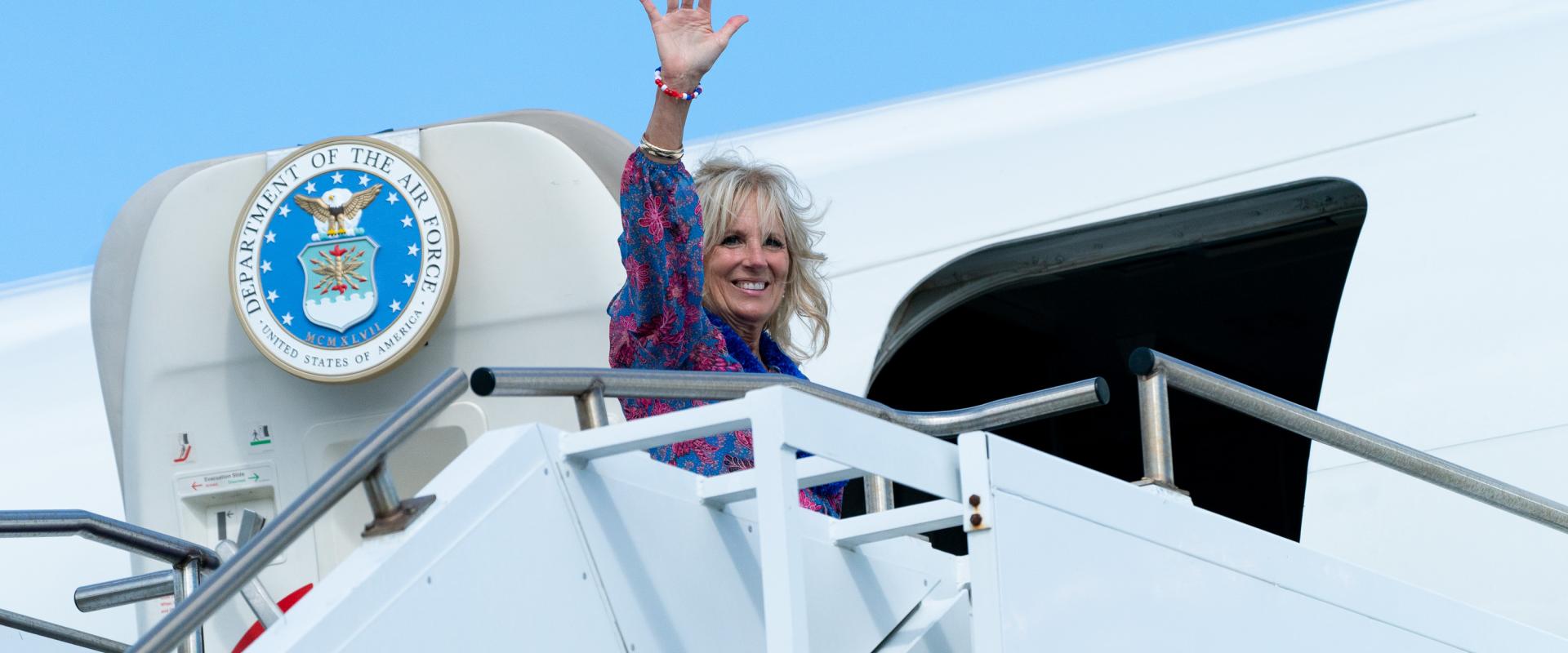 جيل بايدن، الصورة نقلا عن صفحتها على تويتر