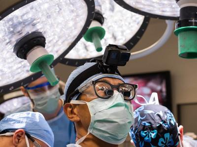 Masato Fujiki, MD, (center) and the Cleveland Clinic surgical team, led by Anil Vaidya, MD, performing the first-in-world multi-organ transplant to treat a rare type of appendix cancer. (Photo courtesy of Cleveland Clinic)